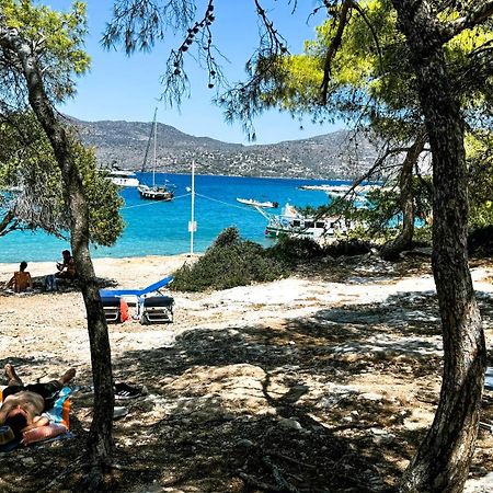 Appartement Vue Sur Mer Soul Family, Egine Aegina Eksteriør bilde