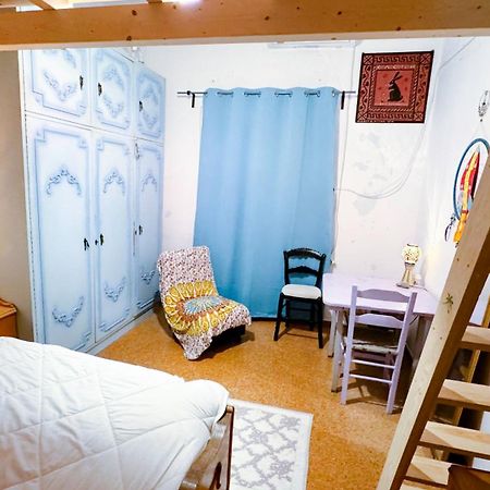Appartement Vue Sur Mer Soul Family, Egine Aegina Eksteriør bilde