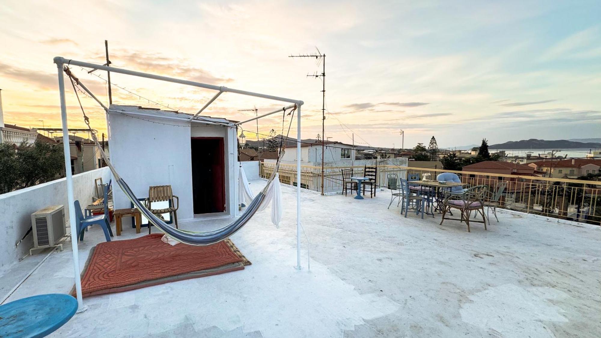 Appartement Vue Sur Mer Soul Family, Egine Aegina Eksteriør bilde
