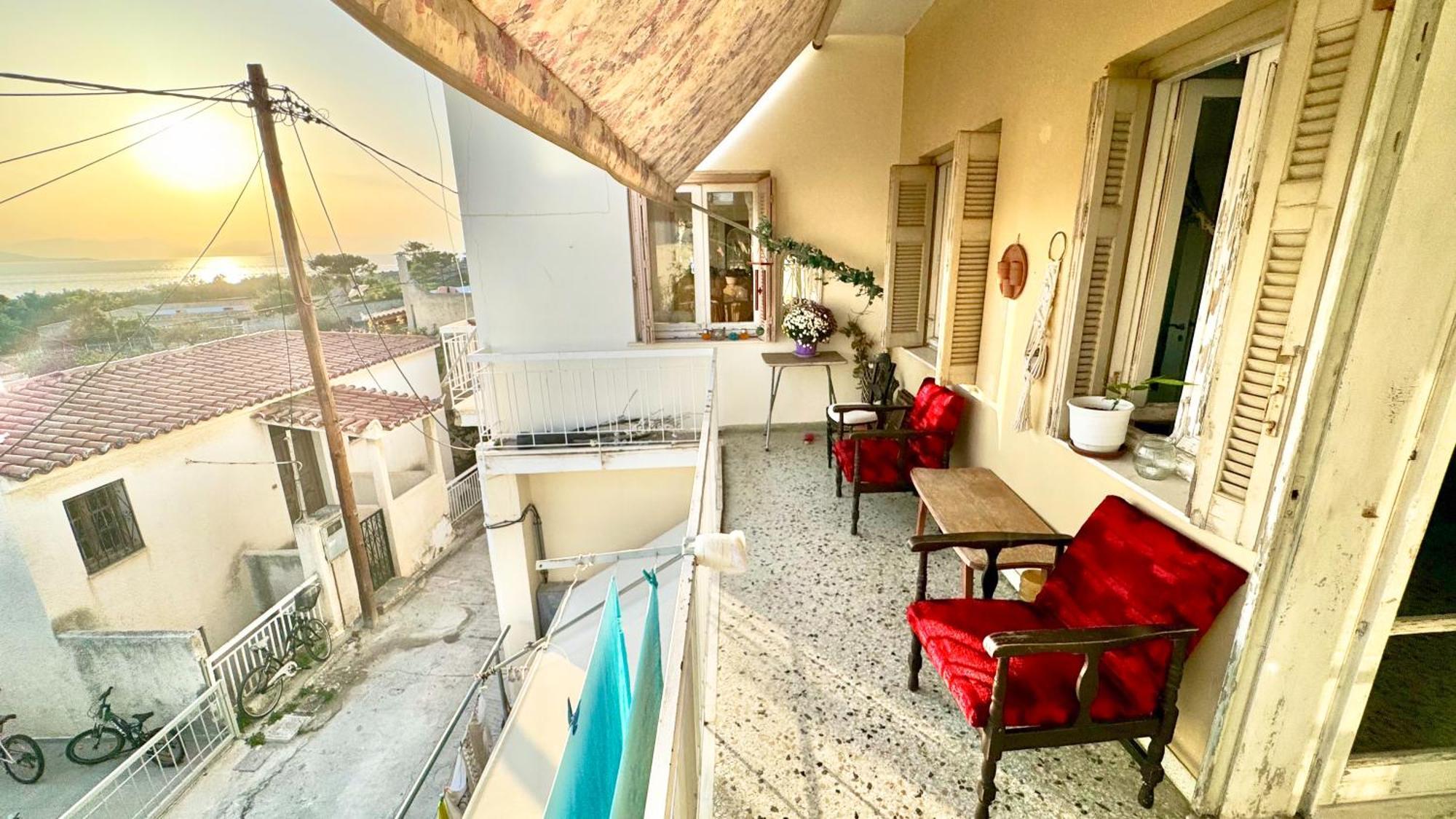 Appartement Vue Sur Mer Soul Family, Egine Aegina Eksteriør bilde