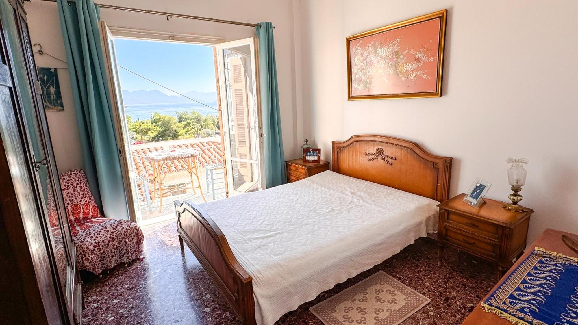 Appartement Vue Sur Mer Soul Family, Egine Aegina Eksteriør bilde
