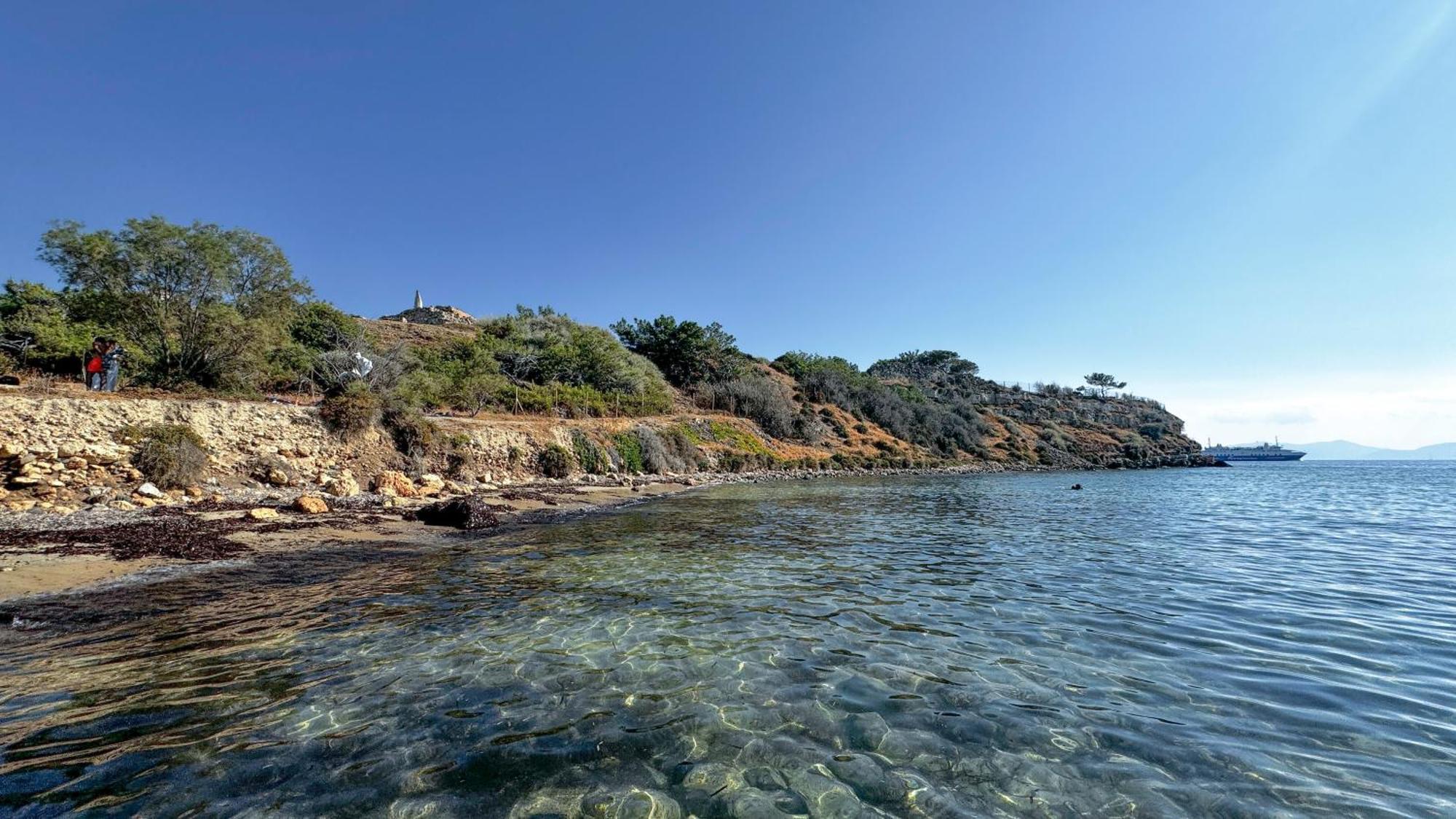 Appartement Vue Sur Mer Soul Family, Egine Aegina Eksteriør bilde