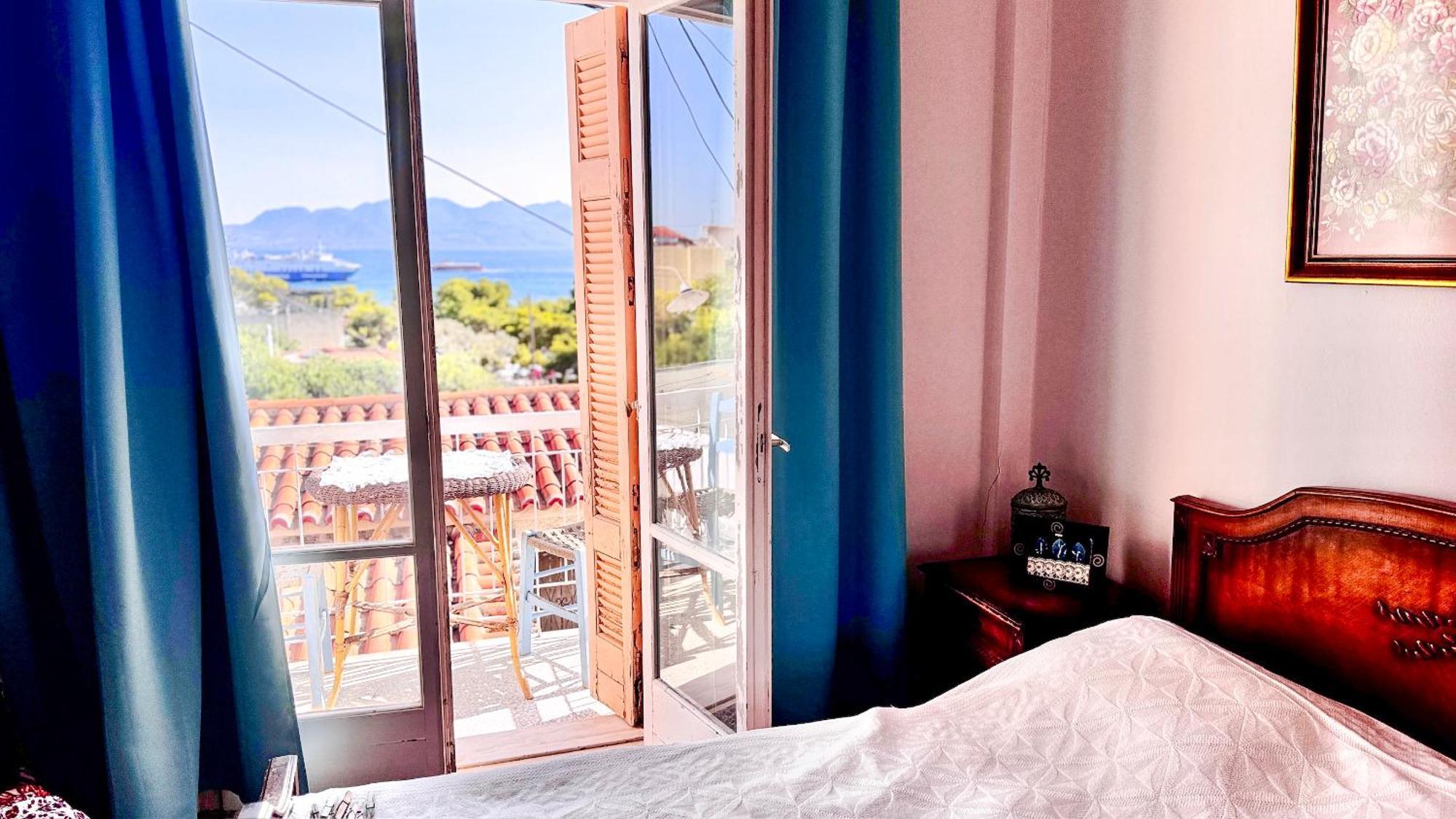 Appartement Vue Sur Mer Soul Family, Egine Aegina Eksteriør bilde